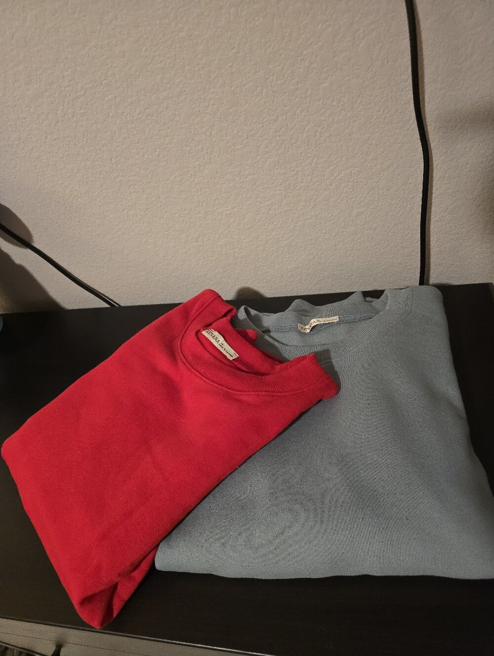 1x BUNDLE New - Zenana Outfitters Soft Crewneck Sweater- Ash JADE & Red